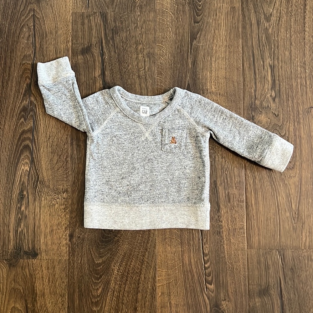 SOLD💥💥Baby Gap thin Sweatshirt